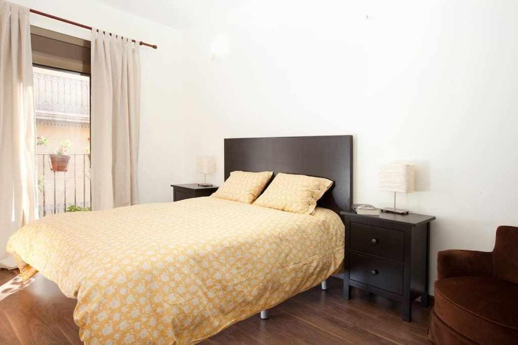 Apart Centrico Con Terraza En Gracia برشلونة المظهر الخارجي الصورة