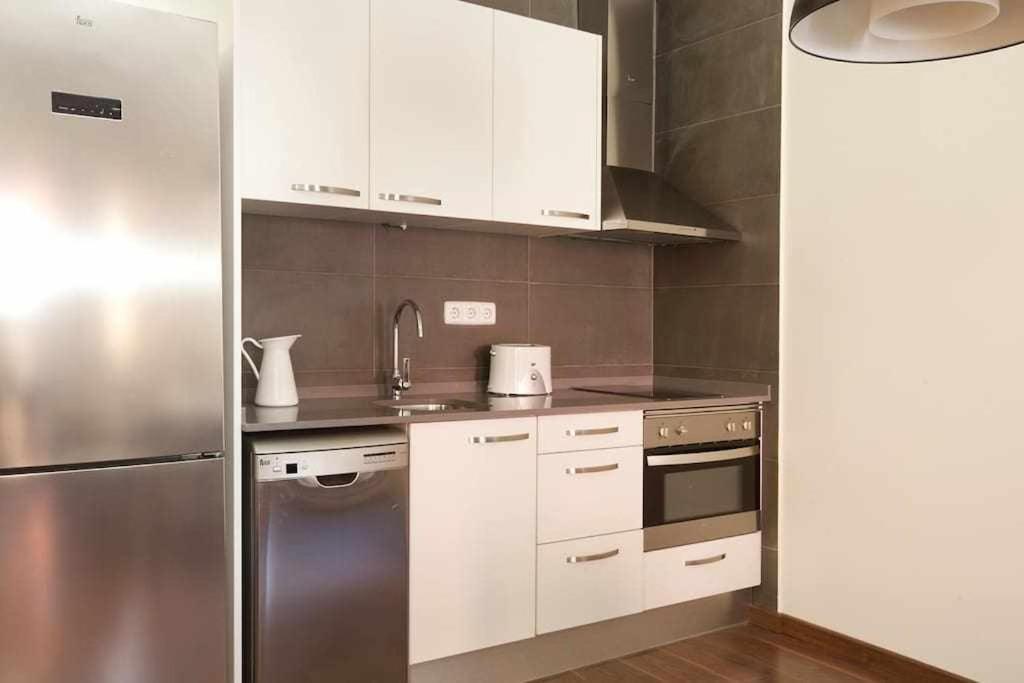 Apart Centrico Con Terraza En Gracia برشلونة المظهر الخارجي الصورة